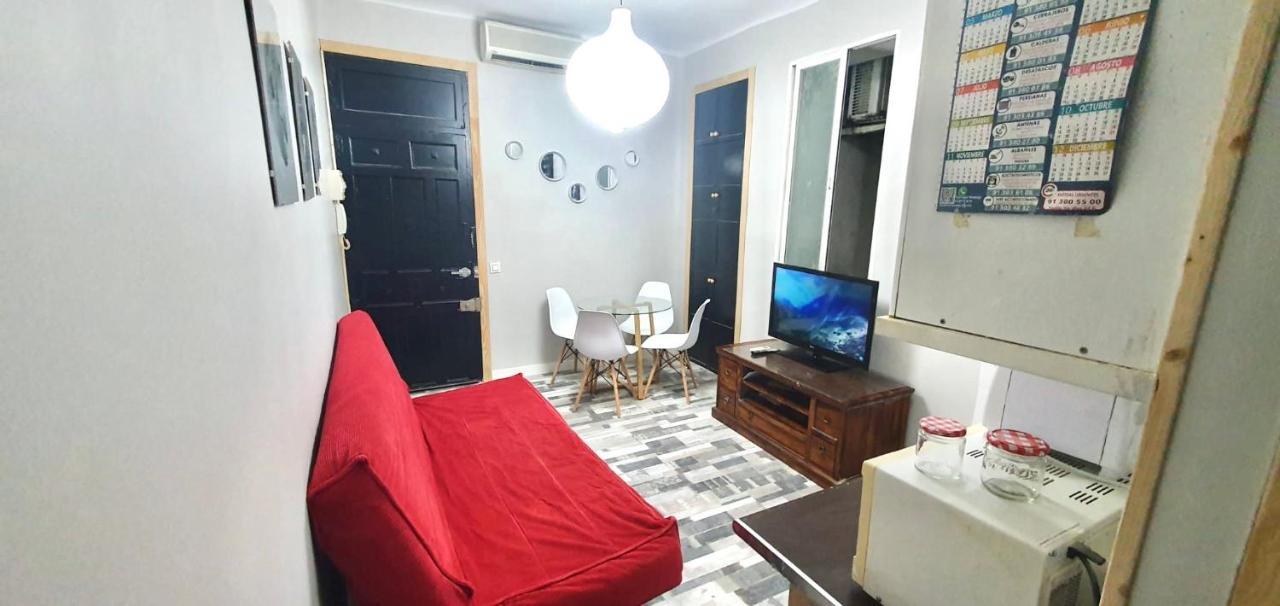Centro / Ferrocarril 3 Apartment Madrid Exterior photo